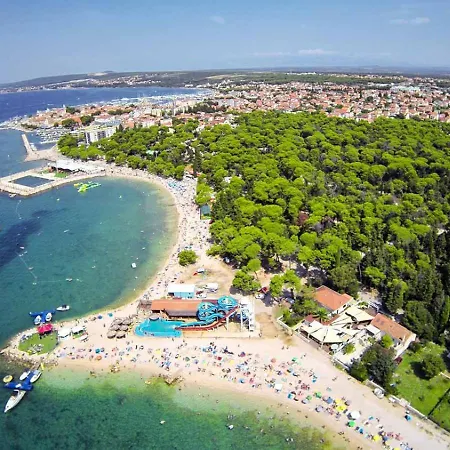 Daire Spacious Modern Biograd Na Moru