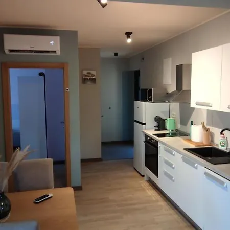 Spacious Modern Апартаменты Биоград-на-Мору