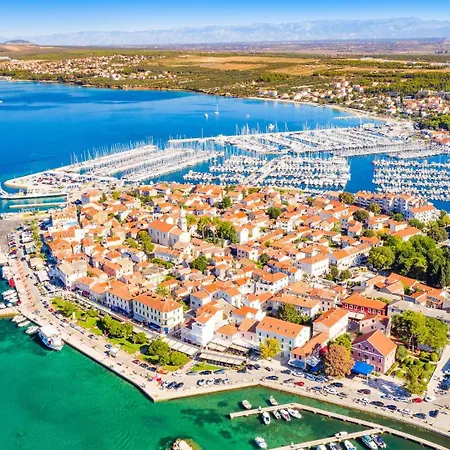 Spacious Modern Biograd Na Moru