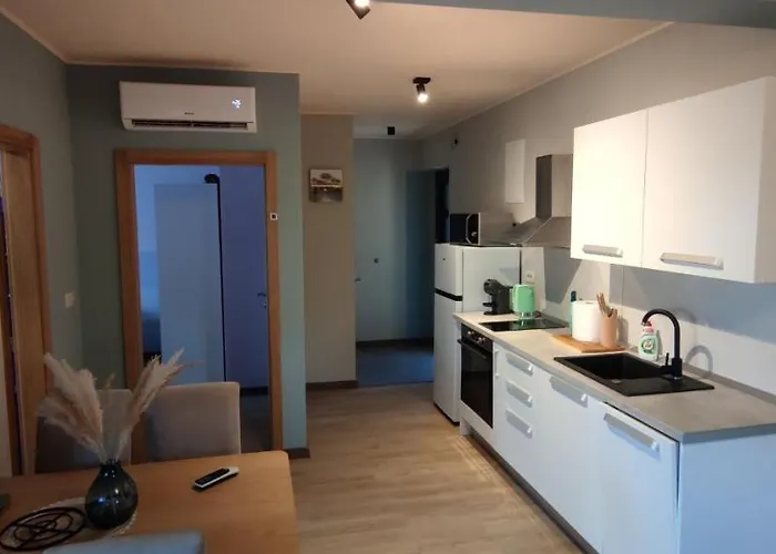 Spacious Modern アパート ビオグラード・ナ・モル