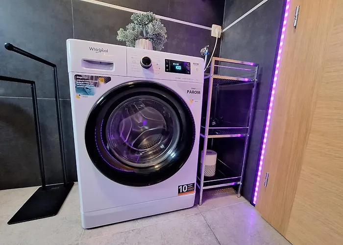 Spacious Modern アパート *